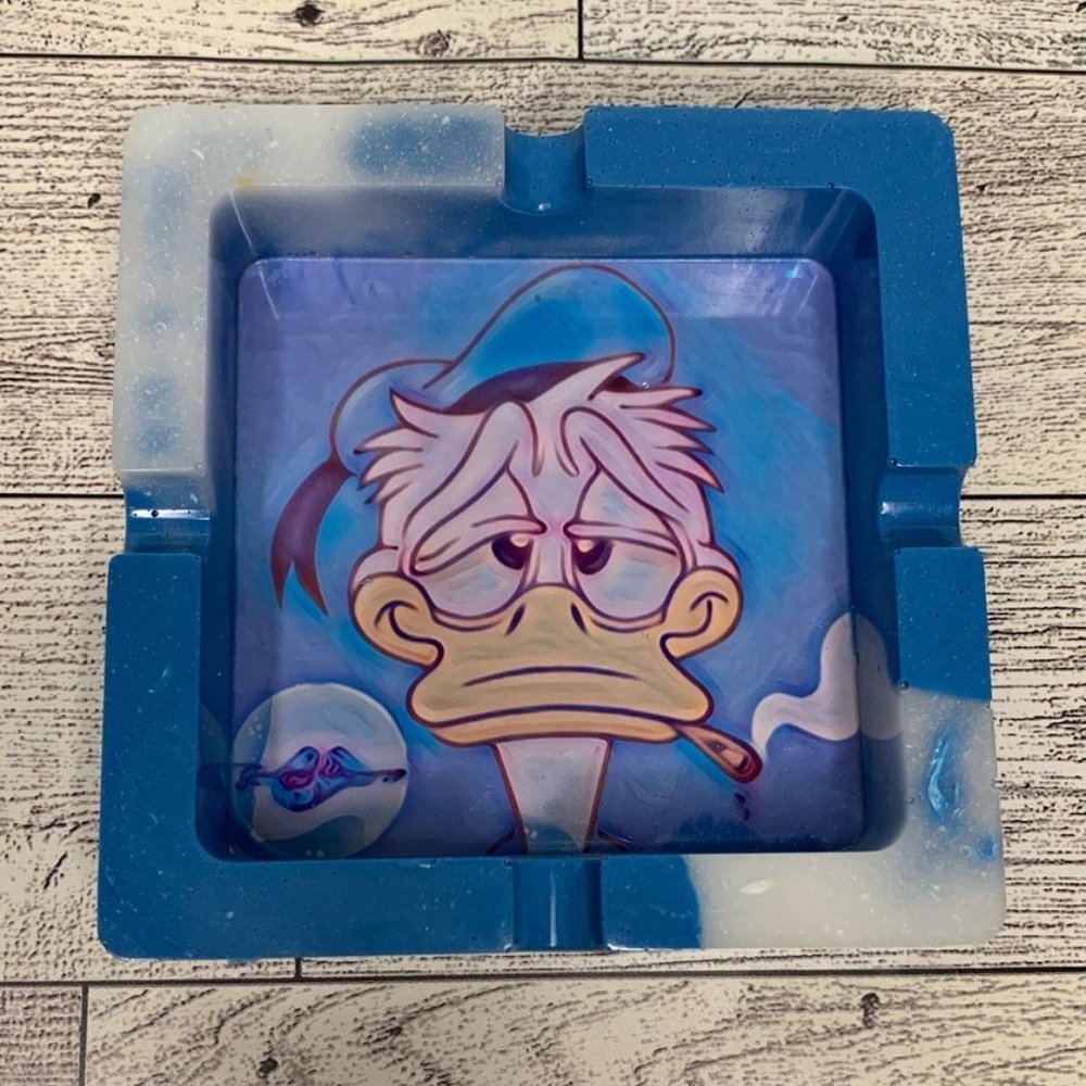 Trippy Donald Duck Ashtray